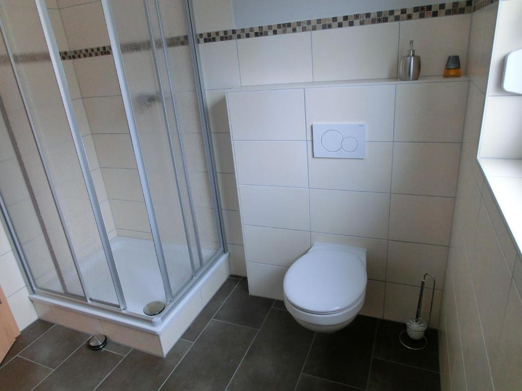 Ferienweingut Hirschen Schulstrasse Bed and Breakfast Burg  Rum bild
